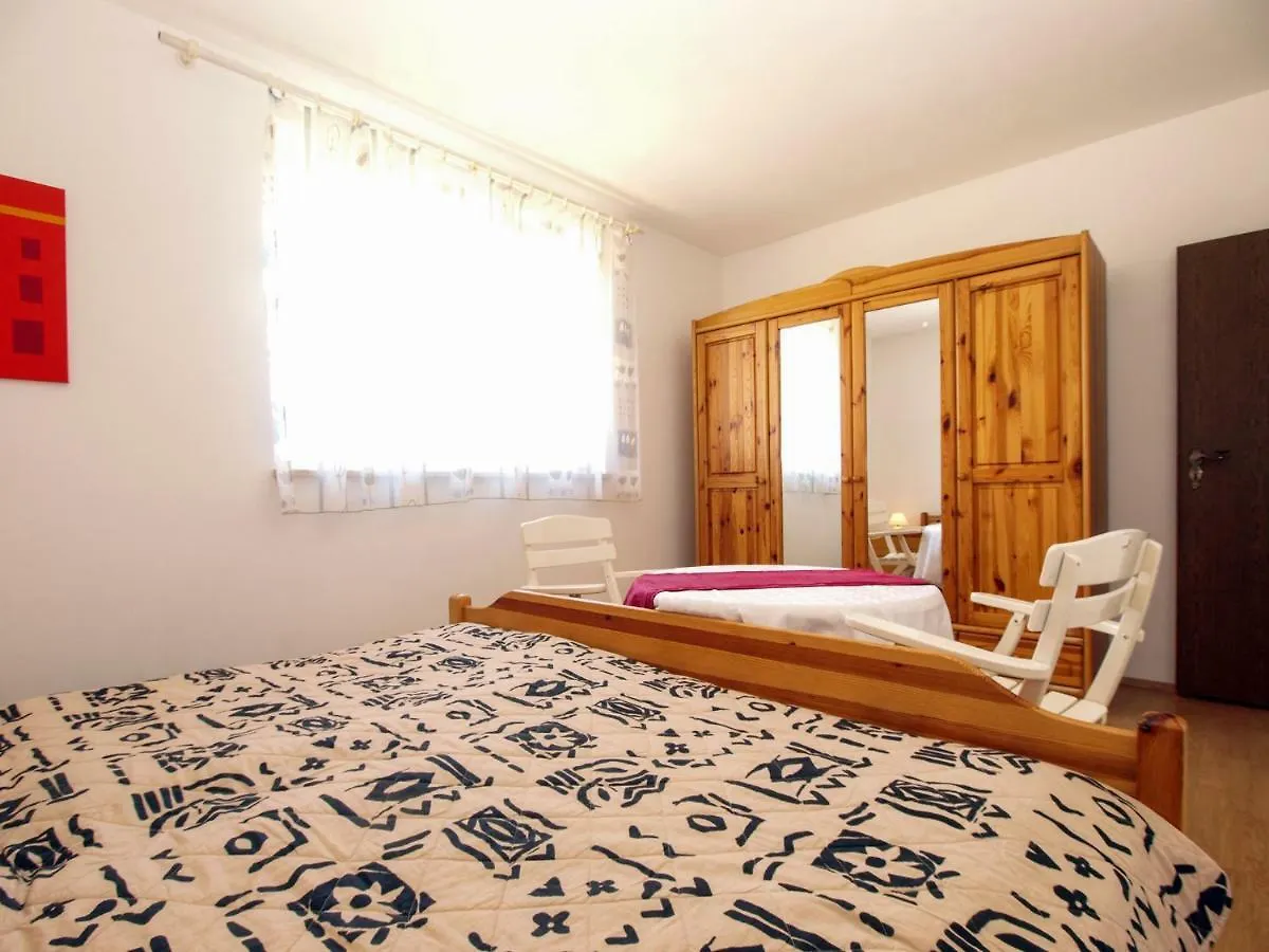 Apartments Kati 692 Premantura